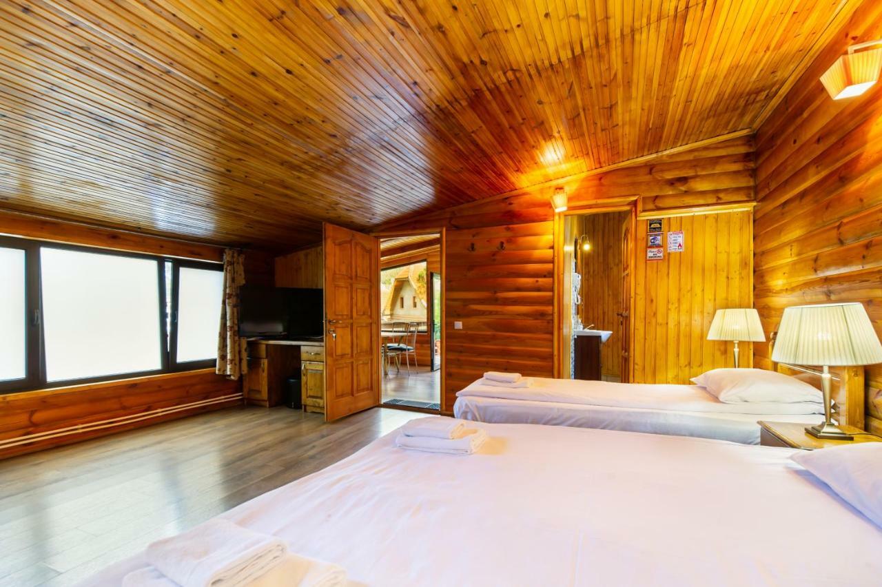 Апартаменты Casa Ivett Брашов Экстерьер фото
