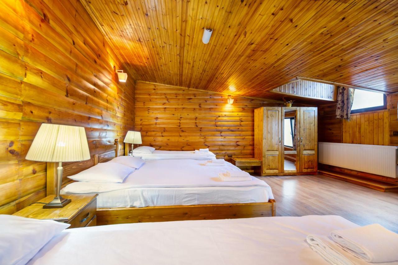 Апартаменты Casa Ivett Брашов Экстерьер фото